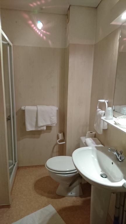 Hotel De France Objat ภายนอก รูปภาพ